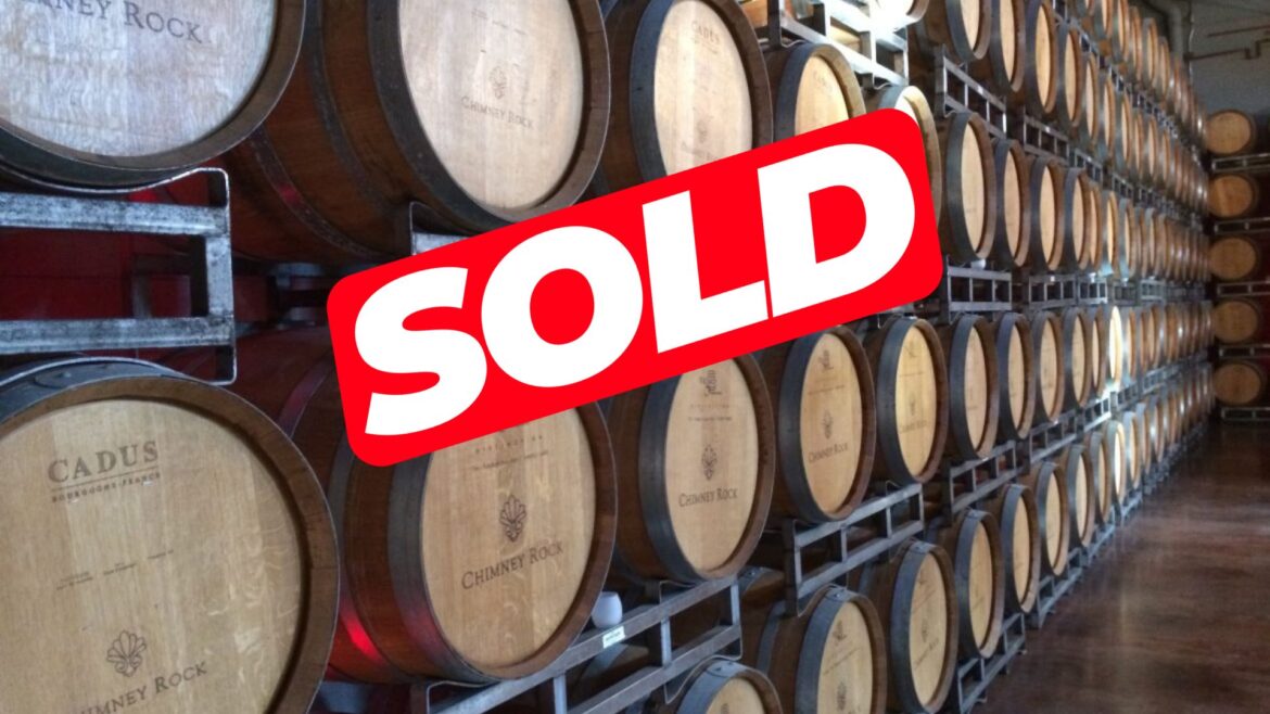 Πωλείται οινοπωλείο στον Κορυδαλλό