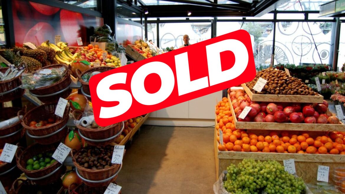 Πωλείται οπωροπαντοπωλείο στον Γέρακα