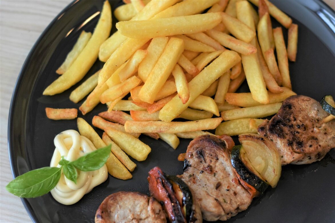 Πωλείται επιχείρηση ψητοπωλείου στην Αργολίδα