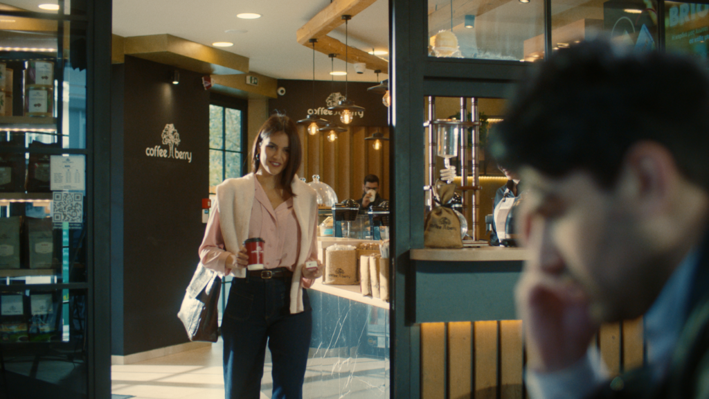 Καμπάνια Coffee Berry με το τραγούδι Για πάντα και λίγο ακόμα
